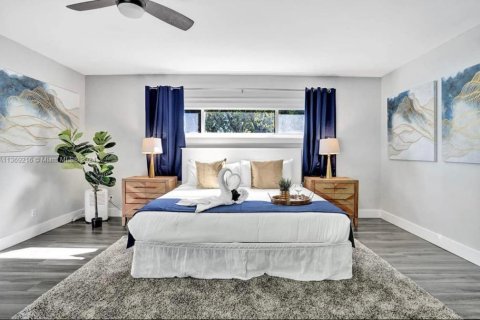 Villa ou maison à vendre à Hollywood, Floride: 6 chambres, 283.82 m2 № 1092461 - photo 9