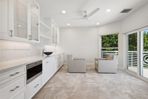 Villa ou maison à vendre à Highland Beach, Floride: 5 chambres, 562.99 m2 № 420004 - photo 21