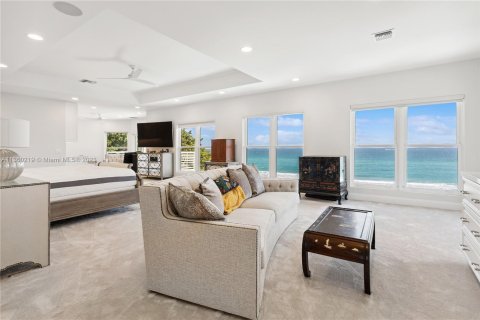 Villa ou maison à vendre à Highland Beach, Floride: 5 chambres, 562.99 m2 № 420004 - photo 18