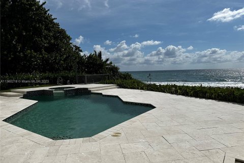 Villa ou maison à vendre à Highland Beach, Floride: 5 chambres, 562.99 m2 № 420004 - photo 3