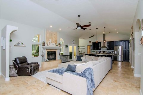 Villa ou maison à vendre à Wesley Chapel, Floride: 4 chambres, 205.96 m2 № 1350576 - photo 7