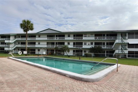 Copropriété à vendre à Hollywood, Floride: 2 chambres, 81.75 m2 № 956125 - photo 3