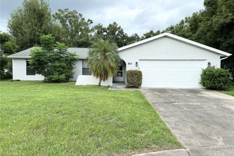 House in Orlando, Florida 3 bedrooms, 144.37 sq.m. № 1347553 - photo 1