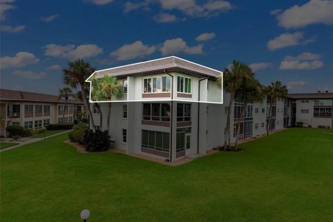 Copropriété à louer à New Port Richey, Floride: 2 chambres, 120.03 m2 № 1350699 - photo 4