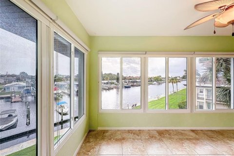 Copropriété à louer à New Port Richey, Floride: 2 chambres, 120.03 m2 № 1350699 - photo 24