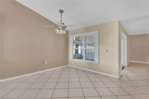 Villa ou maison à vendre à Kissimmee, Floride: 3 chambres, 153.47 m2 № 1385363 - photo 14