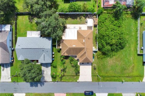 Villa ou maison à vendre à Kissimmee, Floride: 3 chambres, 153.47 m2 № 1385363 - photo 5