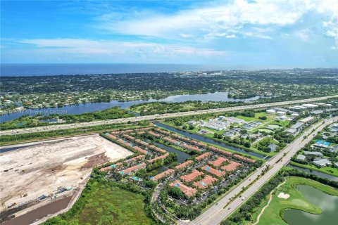 Touwnhouse à vendre à Boynton Beach, Floride: 3 chambres, 141.49 m2 № 1379122 - photo 16