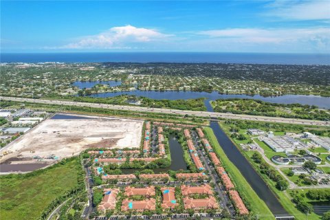 Adosado en venta en Boynton Beach, Florida, 3 dormitorios, 141.49 m2 № 1379122 - foto 17