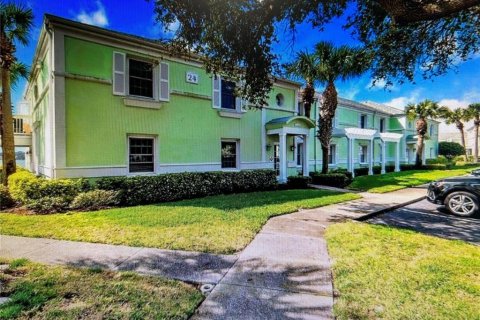 Condo in Saint Petersburg, Florida, 2 bedrooms  № 1349168 - photo 24