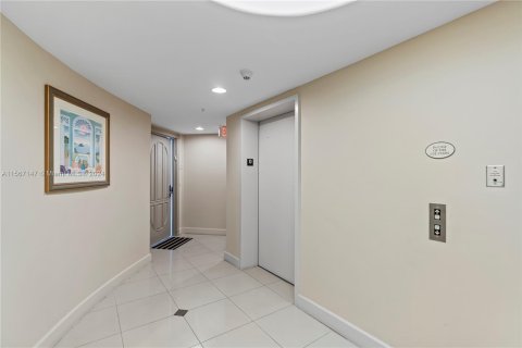 Copropriété à vendre à Aventura, Floride: 2 chambres, 149.57 m2 № 1119254 - photo 2