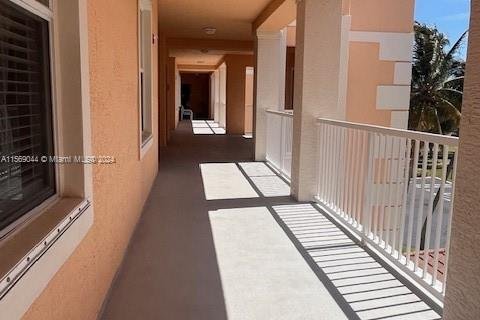Condo in St. Lucie, Florida, 3 bedrooms  № 1119296 - photo 5