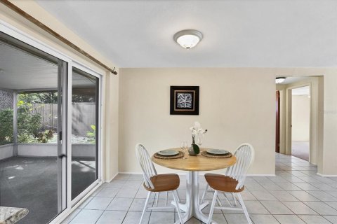 Immobilier commercial à vendre à Englewood, Floride: 2 chambres, 101.91 m2 № 854747 - photo 19