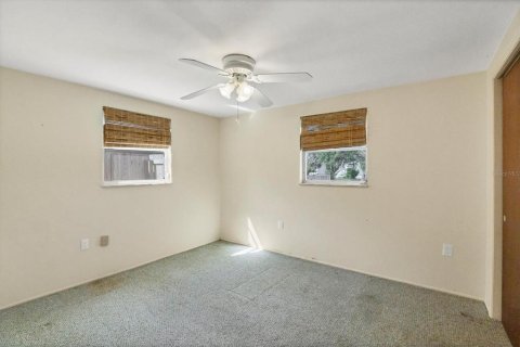 Immobilier commercial à vendre à Englewood, Floride: 2 chambres, 101.91 m2 № 854747 - photo 25