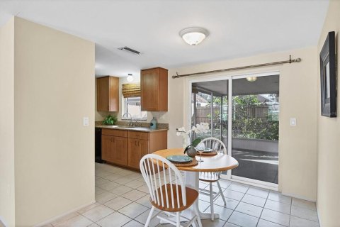 Immobilier commercial à vendre à Englewood, Floride: 2 chambres, 101.91 m2 № 854747 - photo 14