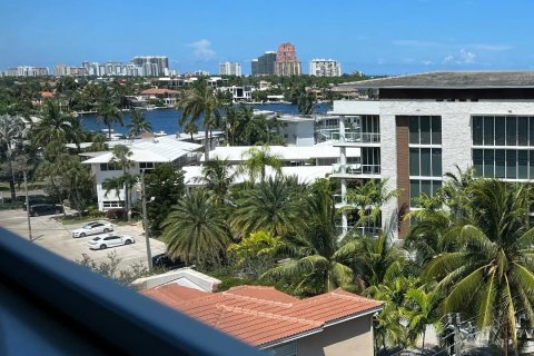 Condo in Fort Lauderdale, Florida, 1 bedroom  № 952449 - photo 17