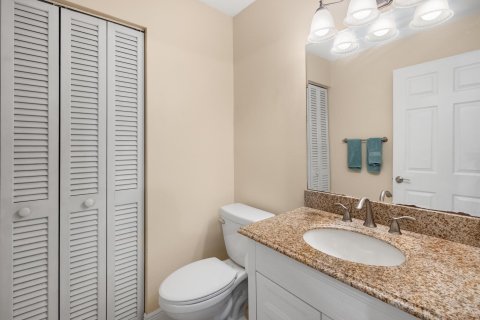 Townhouse in Jupiter, Florida 2 bedrooms, 124.86 sq.m. № 976453 - photo 9