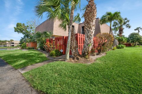 Townhouse in Jupiter, Florida 2 bedrooms, 124.86 sq.m. № 976453 - photo 17