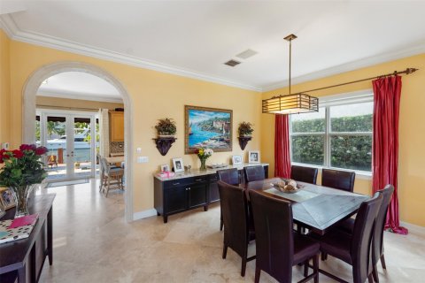 House in Fort Lauderdale, Florida 5 bedrooms, 315.87 sq.m. № 1207505 - photo 22