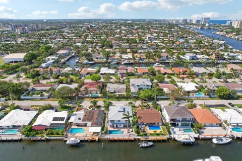 Casa en venta en Pompano Beach, Florida, 7 dormitorios, 384.71 m2 № 1222825 - foto 20