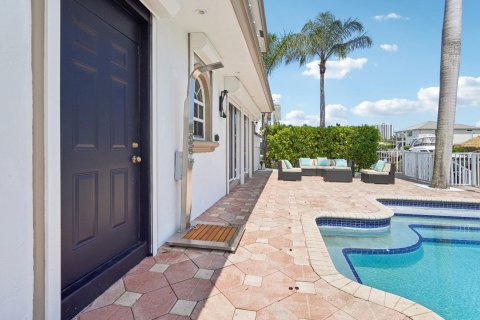 Casa en venta en Pompano Beach, Florida, 7 dormitorios, 384.71 m2 № 1222825 - foto 26