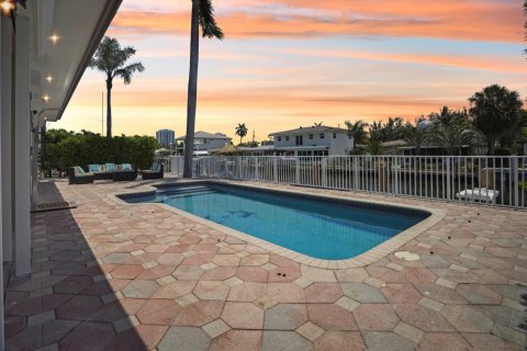 Casa en venta en Pompano Beach, Florida, 7 dormitorios, 384.71 m2 № 1222825 - foto 10