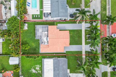 Villa ou maison à vendre à Hallandale Beach, Floride: 3 chambres, 131.92 m2 № 779022 - photo 6