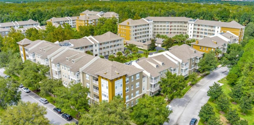 Condo in Celebration, Florida, 2 bedrooms  № 1346322