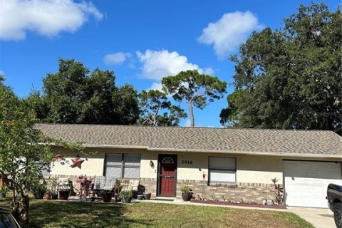 Villa ou maison à vendre à Edgewater, Floride: 3 chambres, 204.38 m2 № 1346318 - photo 1