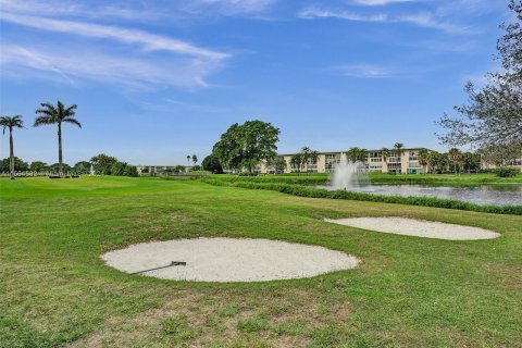 Copropriété à vendre à Coconut Creek, Floride: 2 chambres, 107.4 m2 № 1154414 - photo 5