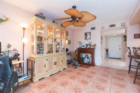 Copropriété à vendre à Holiday, Floride: 2 chambres, 120.4 m2 № 1301479 - photo 18