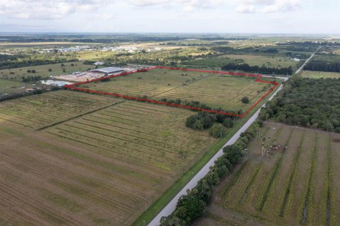 Terrain à vendre à Fort Pierce, Floride № 72990 - photo 4