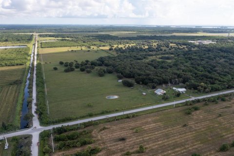 Terreno en venta en Fort Pierce, Florida № 72990 - foto 7