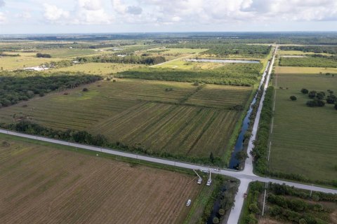 Terrain à vendre à Fort Pierce, Floride № 72990 - photo 6