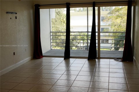 Condominio en venta en Sunrise, Florida, 2 dormitorios, 87.7 m2 № 980317 - foto 8