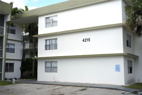 Condominio en venta en Sunrise, Florida, 2 dormitorios, 87.7 m2 № 980317 - foto 26
