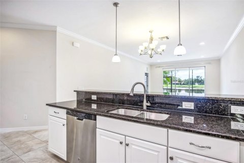 Adosado en venta en Lakewood Ranch, Florida, 3 dormitorios, 213.02 m2 № 1343905 - foto 9