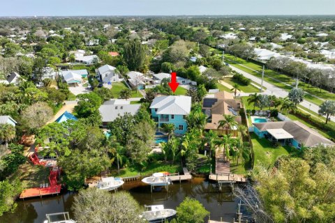 Villa ou maison à vendre à Palm City, Floride: 4 chambres, 306.21 m2 № 830371 - photo 25
