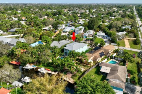 Casa en venta en Palm City, Florida, 4 dormitorios, 306.21 m2 № 830371 - foto 26