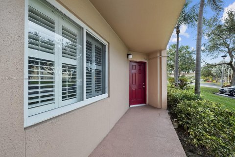 Condominio en venta en Pembroke Pines, Florida, 2 dormitorios, 140 m2 № 1224266 - foto 17