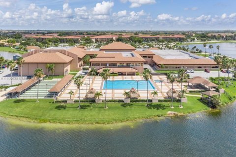 Condo in Pembroke Pines, Florida, 2 bedrooms  № 1224266 - photo 27