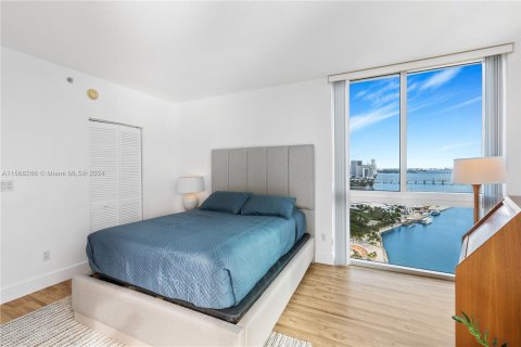 Condo in Miami, Florida, 3 bedrooms  № 1119109 - photo 14