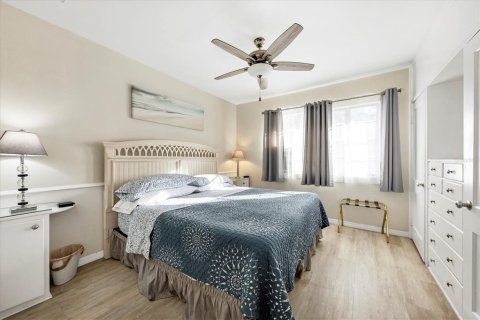 Apartment in Sarasota, Florida 1 bedroom, 69.68 sq.m. № 216433 - photo 22