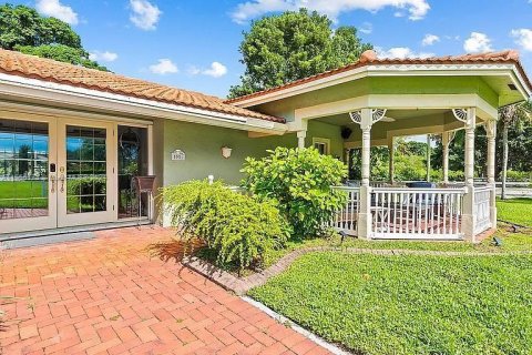 Casa en venta en Plantation, Florida, 3 dormitorios, 259.01 m2 № 1380145 - foto 11