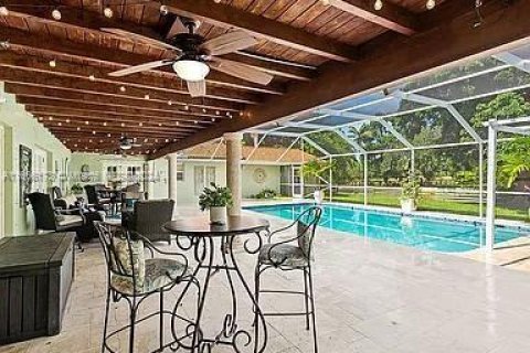 Casa en venta en Plantation, Florida, 3 dormitorios, 259.01 m2 № 1380145 - foto 15