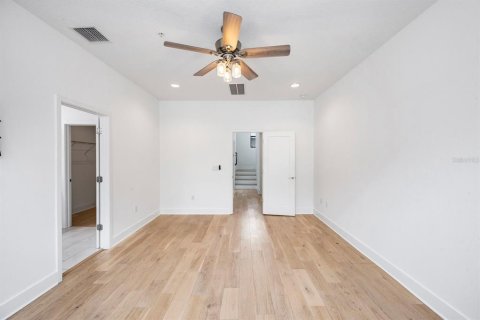 Adosado en venta en Tampa, Florida, 3 dormitorios, 172.33 m2 № 1287429 - foto 19