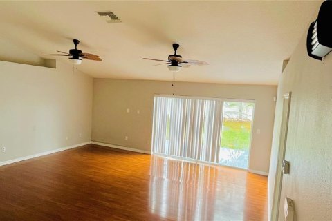 Casa en venta en Ocala, Florida, 4 dormitorios, 172.8 m2 № 1431058 - foto 7