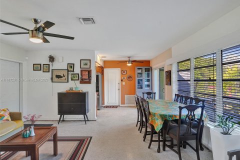 Casa en venta en Oakland Park, Florida, 2 dormitorios, 90.12 m2 № 841675 - foto 14
