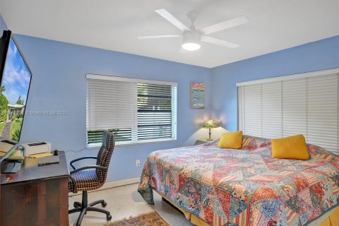 Купить виллу или дом в Окленд-Парк, Флорида 2 спальни, 90.12м2, № 841675 - фото 7