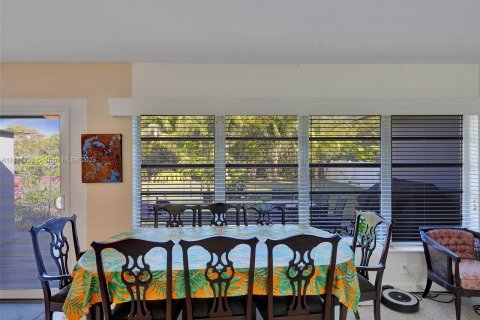 Casa en venta en Oakland Park, Florida, 2 dormitorios, 90.12 m2 № 841675 - foto 13
